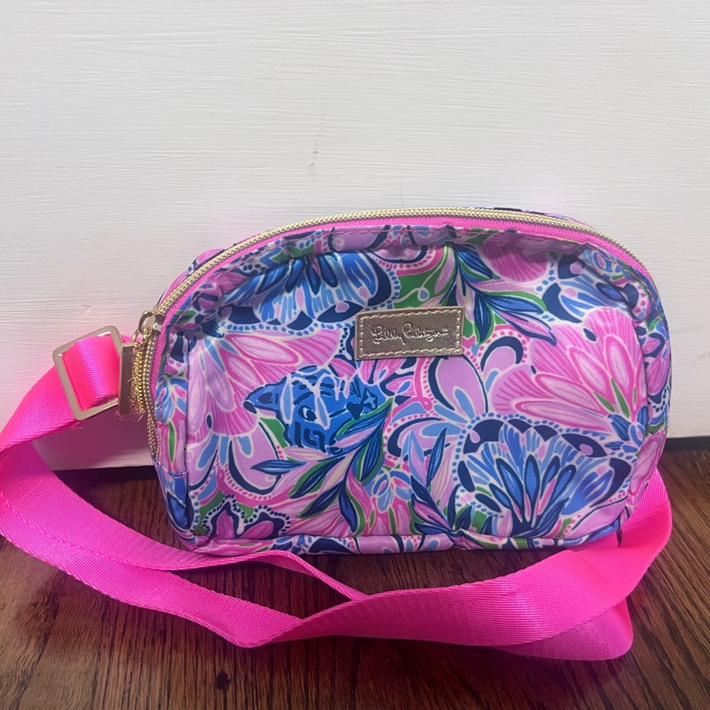 Lilly Pulitzer Pink Floral Print Crossbody Bag with Hot Pink Strap - Picture 2 of 5